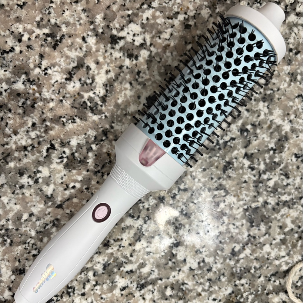 It's Giving Body Large Hot Round Brush 1.77" (45MM)